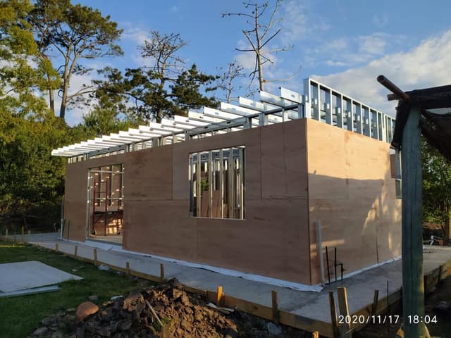 Foto de una casa construida en steel por DR construcciones en seco